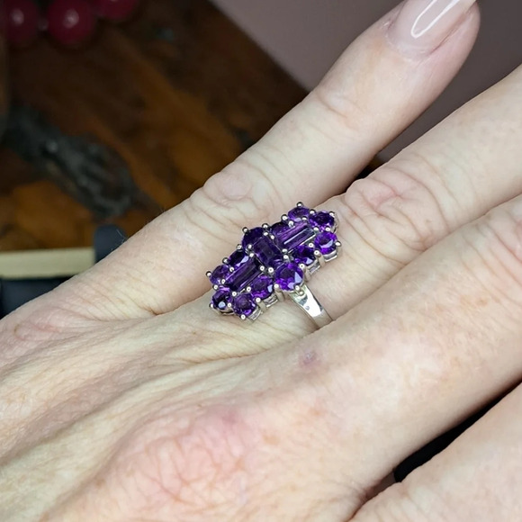 Amethyst Elongated Ring In Platinum Over Sterling Silver 2.00 ctw - Picture 4 of 9